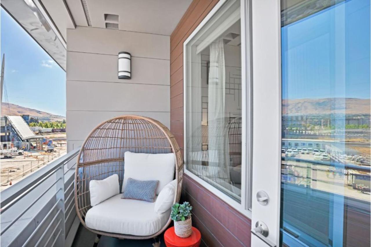 Aya Apartments Fremont Ngoại thất bức ảnh